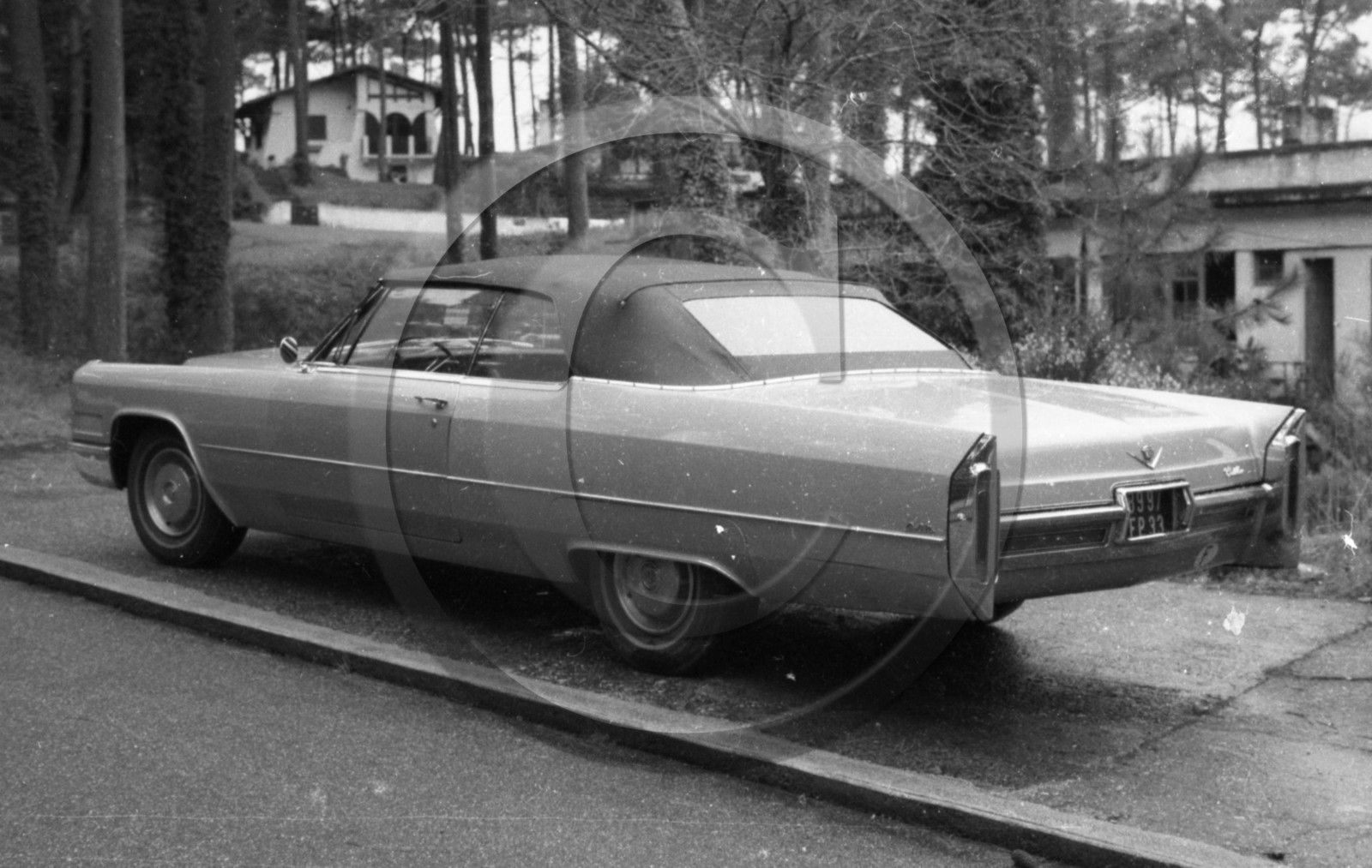 AU 176 Cadillac cabriolet fleetwood 1967 .jpg