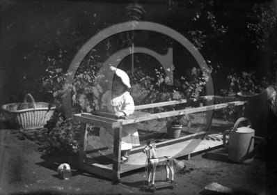 EJ 101 jouet pour apprendre à marcher     13x18.jpg