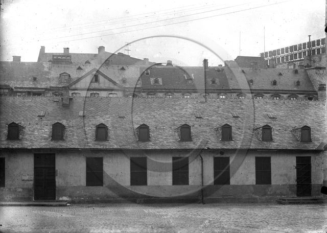 Treves magasin central des cooperatives generales armee du Rhin  batiment   Allemagne.jpg