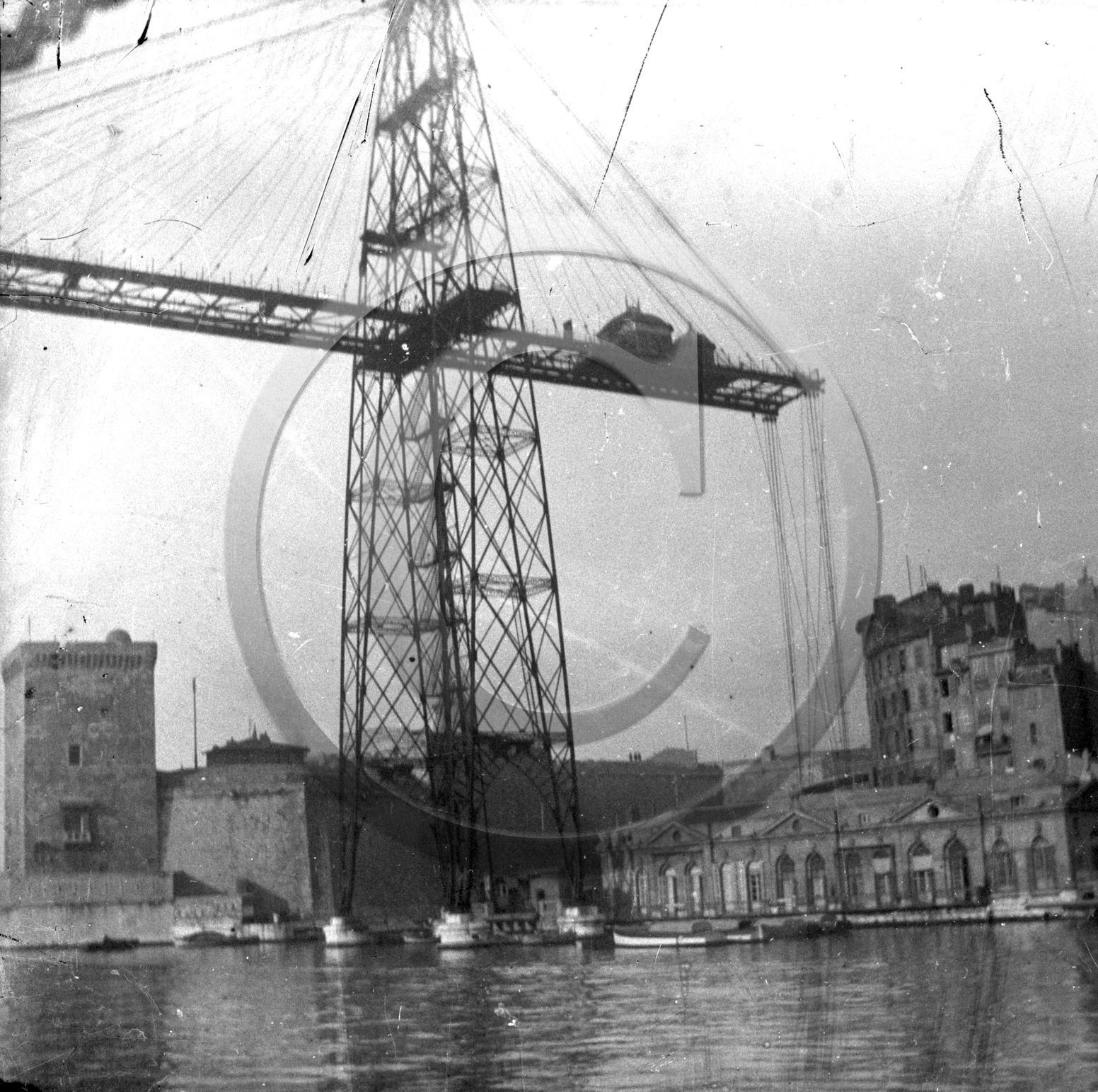 pont transbordeur Marseille .jpg