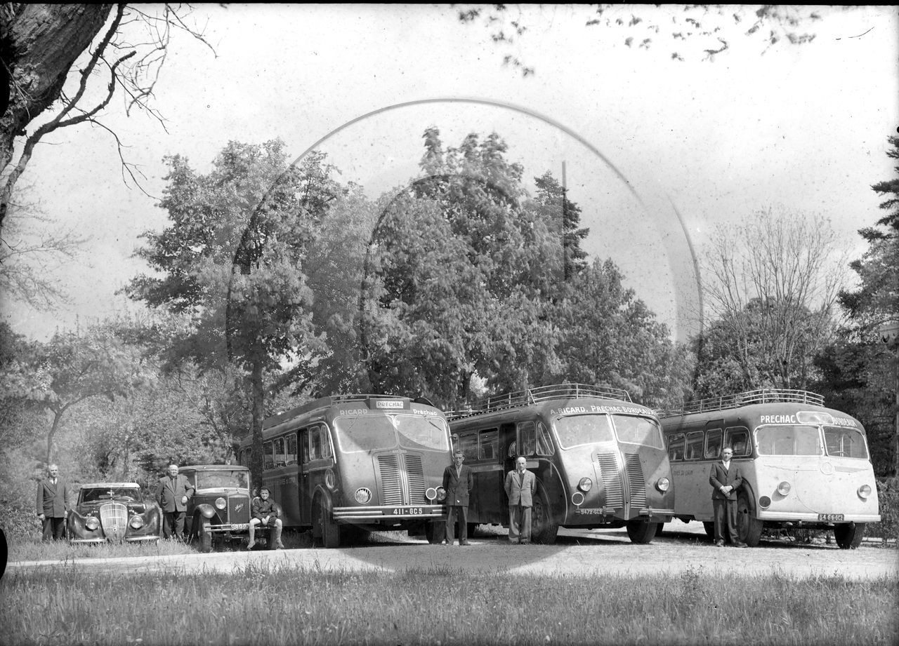 vi  1708 Préchac peugeot Darl mat Ariés autocar isobloc-Berliet.jpg