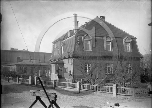 Treves magasin central des cooperatives generales armee du Rhin maison Allemagne .jpg