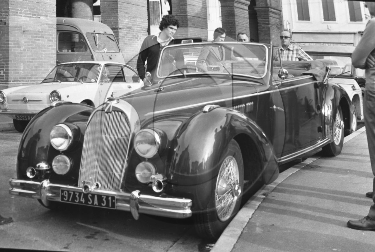 AU 3811 Talbot lago record .jpg