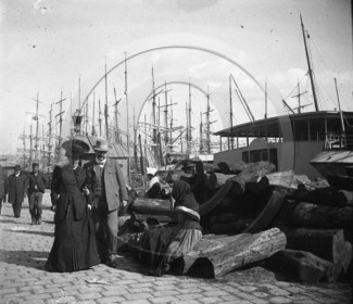 BA 513 Marseille sur les quais   dpt 13.jpg