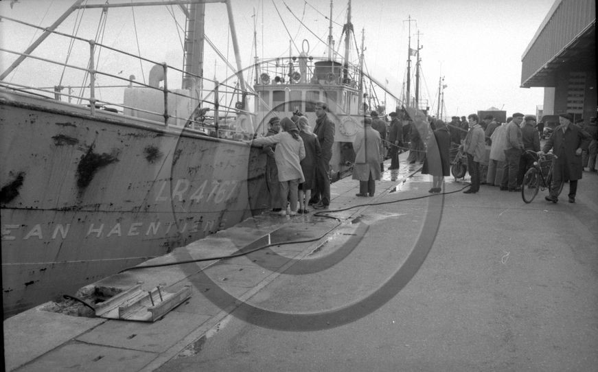 Arcachon 1mars 66 chalutier jean Haentjens.jpg