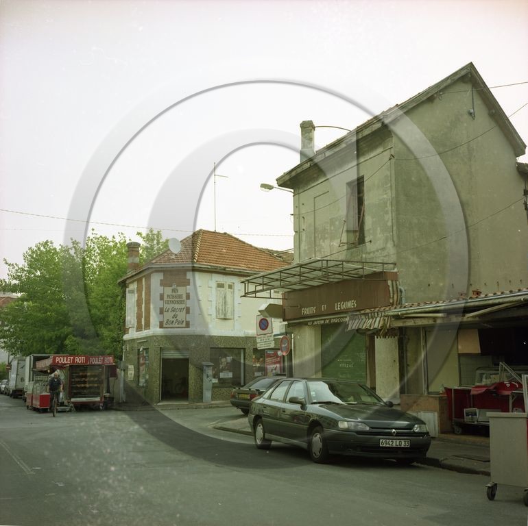 arc 4549   le secret du bon pain  avant cremerie au bec fin   .jpg