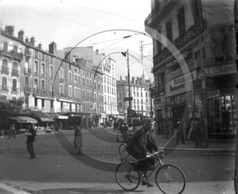 vi  807  Grenoble dpt 38  .jpg