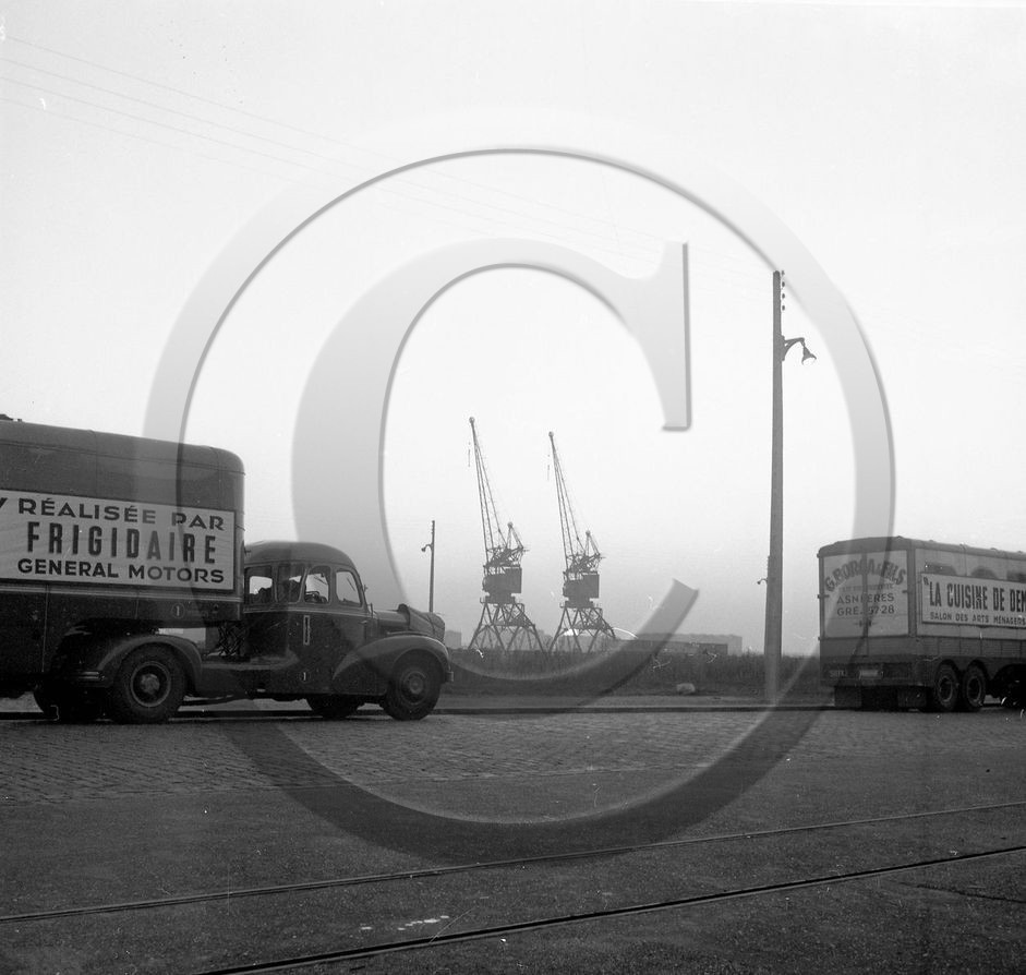 AUU 45  camion Bernard transports Borca.jpg