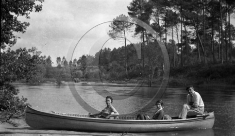 BA 328   canoé canadien.jpg