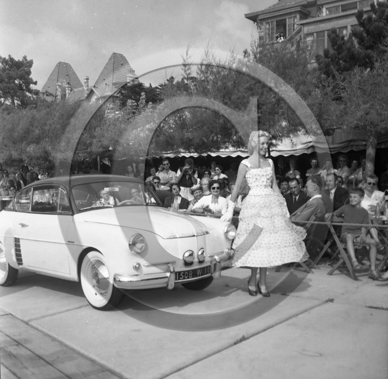 concours elegance apres guerre