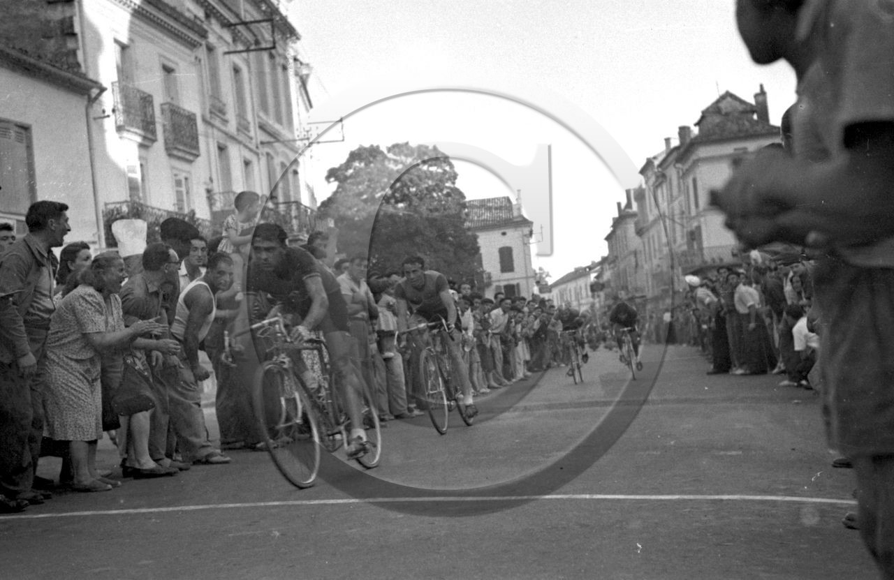 mov 202   Riberac.jpg