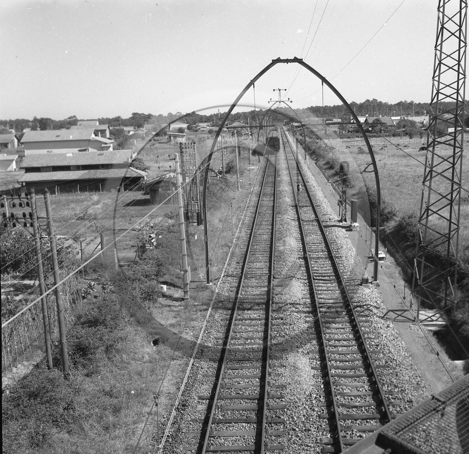 ARC 3629 changement de portique mars 1964.jpg