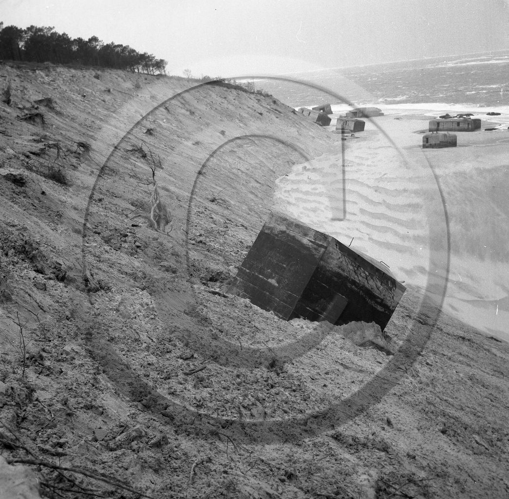 pochette tempete et blockhaus septembre 62  .1.jpg