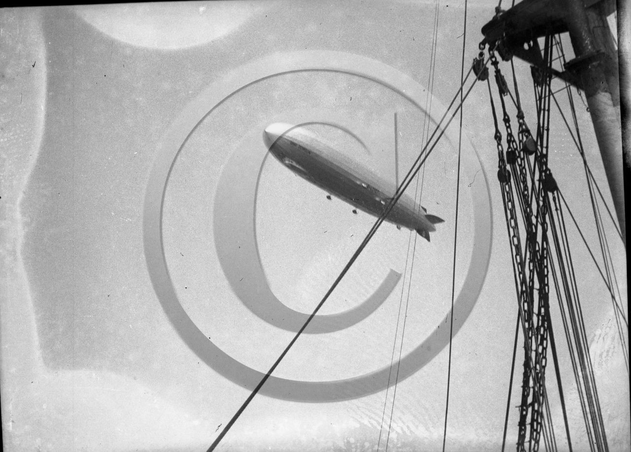 avi 135  Zeppelin  .jpg