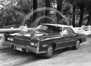 AU 188 Cadillac cabriolet eldorado .jpg