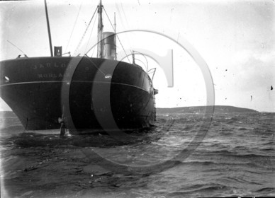 BA 811  Finistère le vapeur Jarlot de Morlaix  construit en 1906 Gls par Clyde SB  devient Italien sous le nom Nennella .jpg