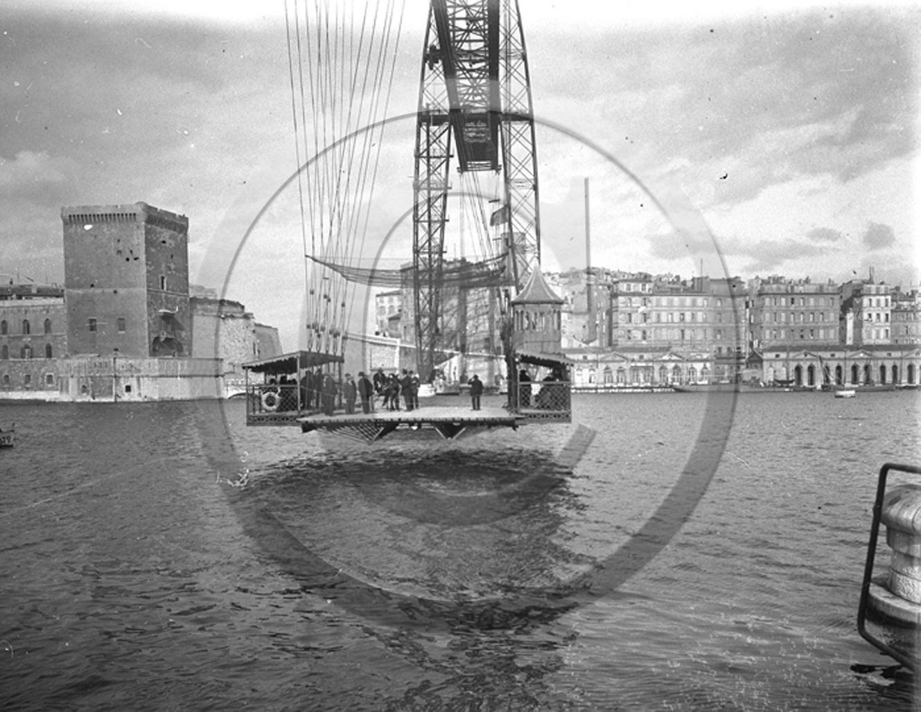 vi  1122 le pont transbordeur Marseille.jpg