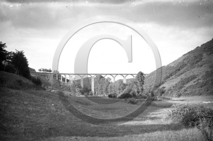 architecture 17 pont en pierres recadre .jpg