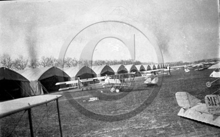 avi 98 Farman Voisin .jpg