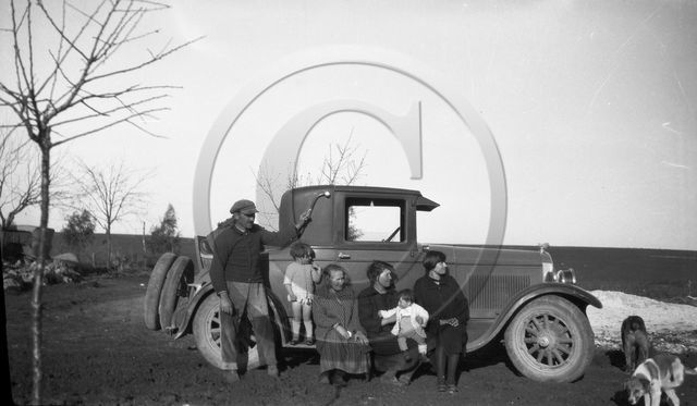 AU 1284 Buick coupe 1928 .jpg