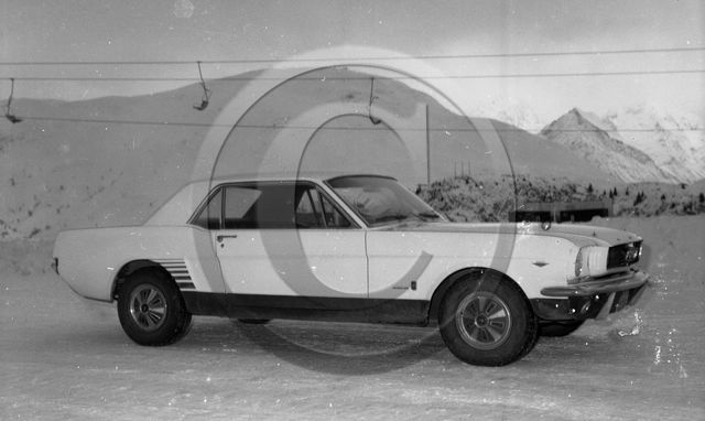 AU 486 Ford mustang  coupe 1965  .jpg