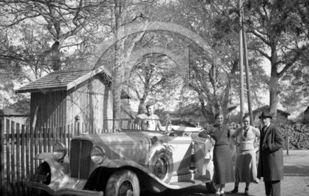 AU 1202 Auburn 8-100 A phaeton sedan 1932 .jpg