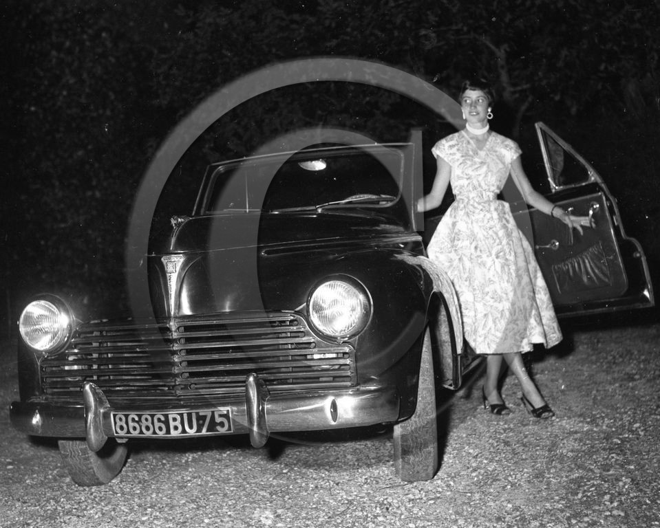 AUCE 549 Peugeot 203 cabriolet  .jpg