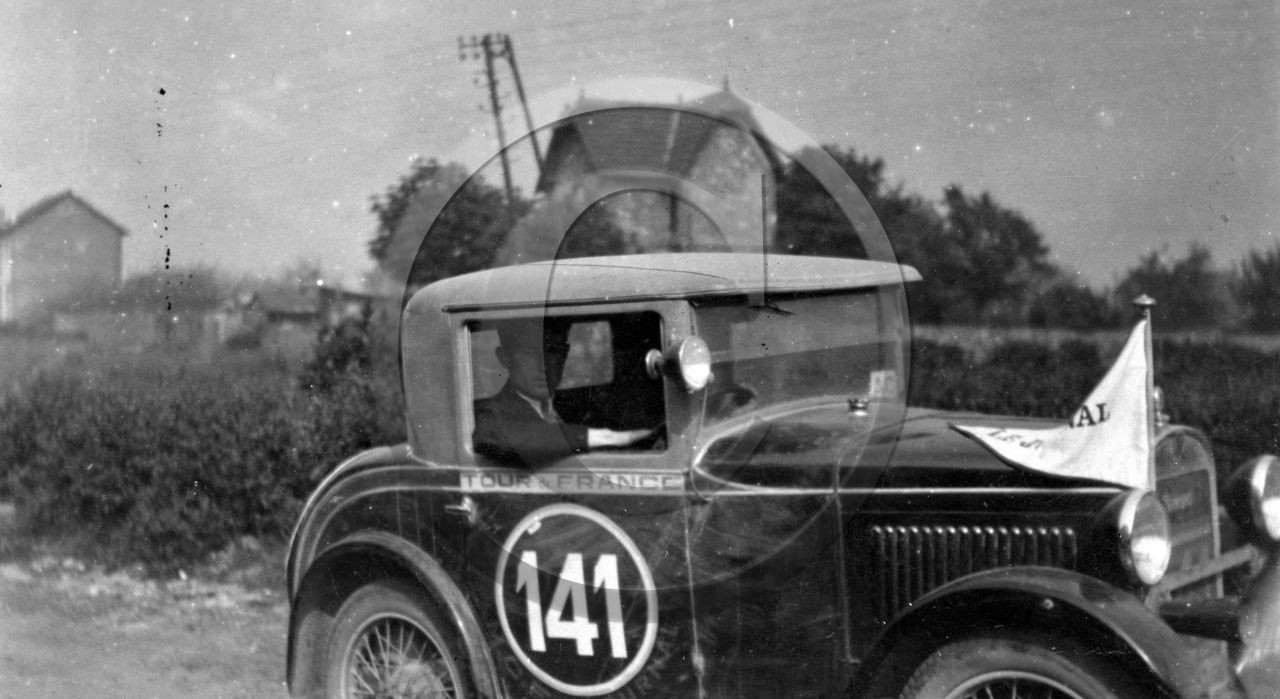 AU 4070 Rosengart D'apres photo  .jpg