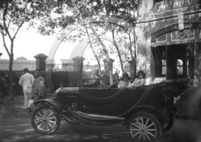 AU 1439 Ford T torpedo .jpg