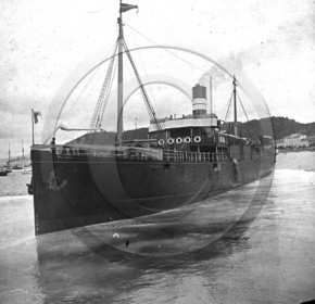 BA 168 vapeur Princess  quittant Oban  Ecosse  .jpg