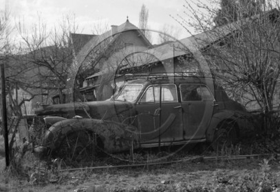 AU 364  Cadillac sixty special sedan 1938 .jpg